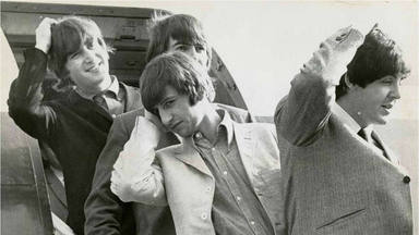 Steve Hackett (ex-Genesis) explica por qué The Beatles triunfaron sin "técnica, velocidad ni virtuosismo"