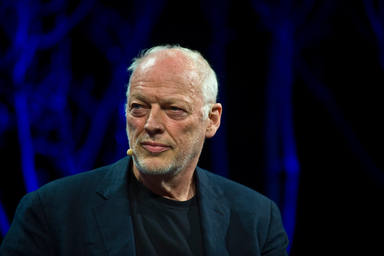 David Gilmour lanza Dark and Velvet Nights, un nuevo adelanto de su próximo disco