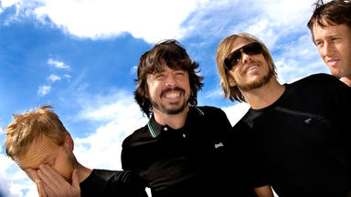 El miembro de Foo Fighters que se montó una película al entrar a la banda: “Pensaba que vivían en mansiones”