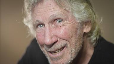 Roger Waters (Pink Floyd), contra John Lennon: “Le conocí, para mi desgracia, y era un mocoso”