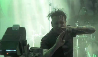 Marilyn Manson dispara un moco contra su audiencia