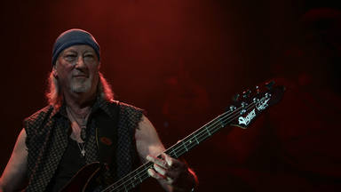 Roger Glover (Deep Purple) sincero sobre el verdadero origen de “Smoke on the Water”: “Una improvisación"