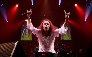 Así era en realidad trabajar con Ronnie James Dio: “Bandas como Van Halen se lo pasaban mejor”