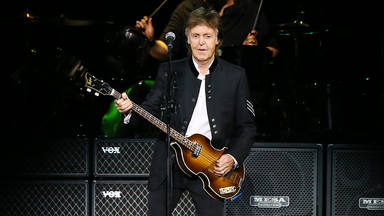 Paul McCartney vuelve al escenario y toca 36 canciones a los 79 años: este fue su setlist