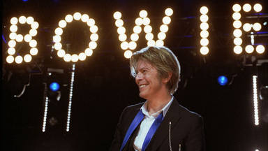 David Bowie a punto de convertirse en monje budista: "Un mes más y acabo con hábitos y la cabeza rapada"