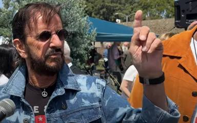 Ringo Starr (Los Beatles), furioso con el “terrible rumor” sobre “Now and Then”: “Nunca lo hubiéramos hecho"