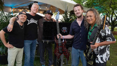 Este personaje de 'Stranger Things' cumple su sueño: tocar "Master Of Puppets" con Metallica