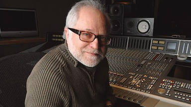 Muere Peter Collins, legendario productor de Rush y Queensrÿche a los 73