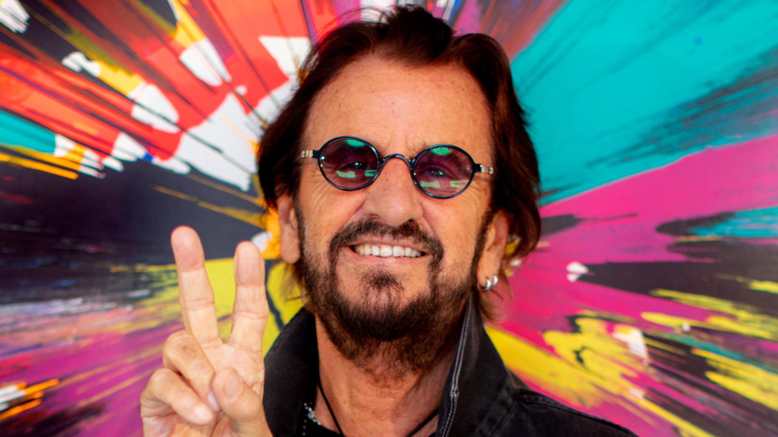 RockFM Motel te trae íntegra la rueda de prensa de presentación del nuevo trabajo de Ringo Starr