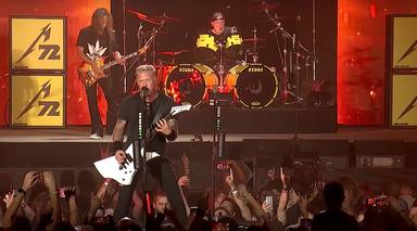 Así es el vídeo oficial de Metallica tocando “Fuel” en el Power Trip: “¡Arde, Indio, arde!”