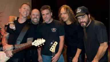 El primer bajista de Metallica desvela el bestial sabotaje que sufrió en su último concierto con la banda
