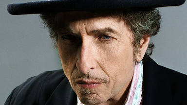 Bob Dylan volverá al escenario este verano, pero lejos de su audiencia