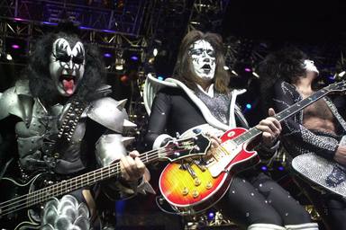 Habla Ace Frehley, el que fuera guitarra de Kiss: "Solo uno de mis ex compañeros me ha felicitado"