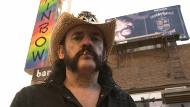 Las cenizas de Lemmy ya descansan en su lugar favorito: El bar Rainbow de West Hollywood