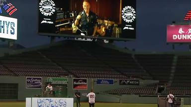 Ya puedes ver el increíble concierto de Dropkick Murphys y Bruce Springsteen en el estadio Fenway Park