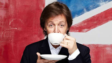 Paul McCartney desvela su hábito con esta clásica bebida: "¡Lo sé, vivo al límite!"