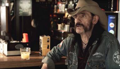 Lemmy (Motörhead) “tocaba el bajo como una guitarra acústica”: este es el motivo