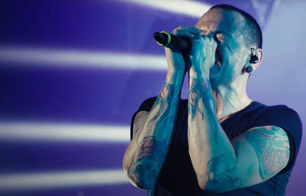 I Linkin Park pubblicano il loro brano inedito “Friendly Fire” e annunciano questa raccolta di successi
