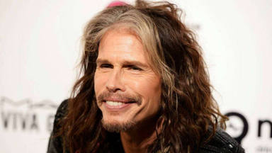 Steven Tyler (Aerosmith) da una actualización sobre su estado de salud: “Se está recuperando”