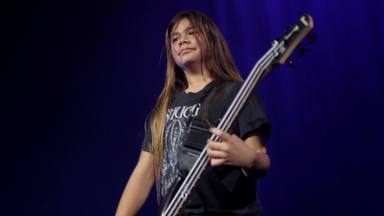 El hijo de Robert Trujillo (Metallica) vuelve a dejarnos con la boca abierta en su último vídeo