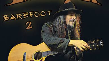 Bumblefoot, ex-guitarrista de Guns N' Roses, versiona a Iron Maiden en acústico