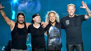 Metallica se prepara para ganar una fiera batalla... contra Katy Perry