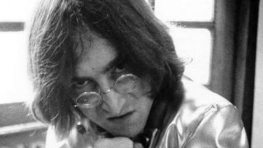 Ray Davies recuerda cómo The Kinks le "callaron la boca" a John Lennon (The Beatles) tras "hacelres bullying"