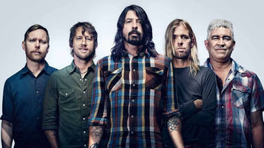 Los Foo Fighters "nos quieren hacer la competencia" con su último y brutal anuncio