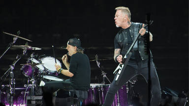 Metallica supera a Taylor Swift y se queda con este prestigioso récord