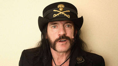 Las mascarillas de Lemmy Kilmister (Motörhead) que han dejado de piedra a sus fans