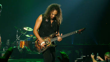 Kirk Hammett (Metallica) dice que su solo de guitarra en "Lux Æterna" es "más que apropiado"