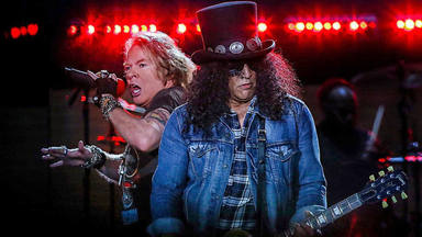 Guns N' Roses: escucha un adelanto en directo de “Hard School”, su próxima canción