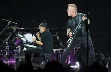 El juez hunde a Metallica con una canción de Taylor Swift: una demanda millonaria perdida