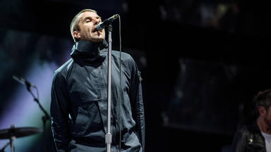 Liam Gallagher le guarda un sitio a Noel en cada concierto en solitario: “Nunca se sabe”