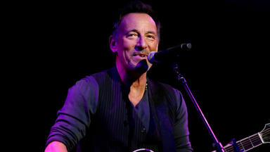 ¿Te gustaría comer una lasaña con Bruce Springsteen? Si tienes 300.000$, puedes