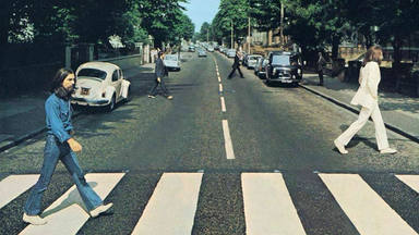 'Abbey Road' se reinterpreta para luchar contra el coronavirus