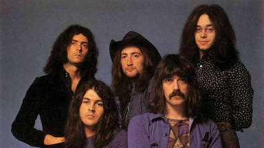Ian Gillan (Deep Purple) cuenta la verdadera historia de "Smoke on the Water": "No iba a ser parte del disco"