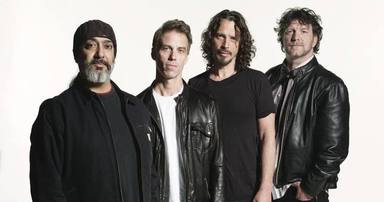 La bronca a Chris Cornell (Soundgarden) de la que acabó naciendo “Black Hole Sun”: “Material de segunda”