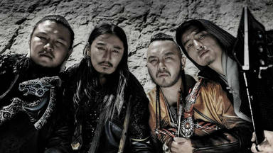 Este grupo mongol ha versionado el "Sad But True" de Metallica y el resultado es realmente bestial